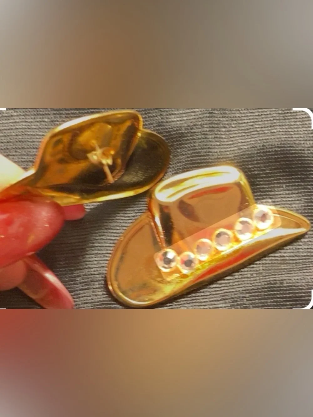 N/A stylish gold
